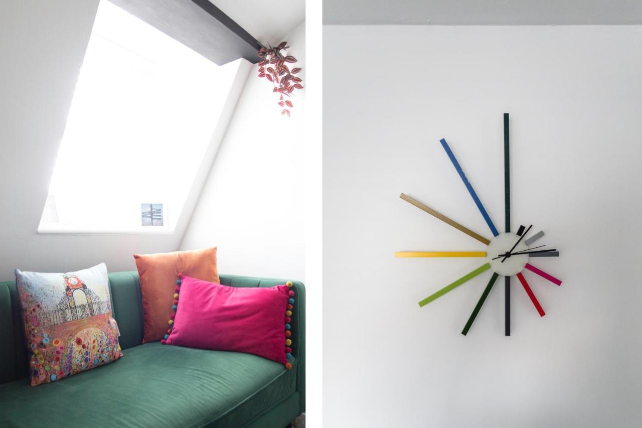 Appartement - Beautiful Loft With Parking *