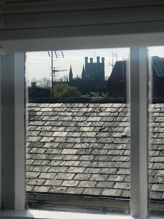 - Beautiful Loft With Parking Chester