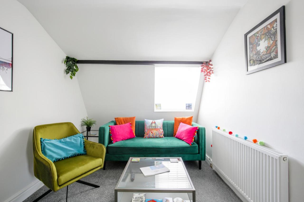 - Beautiful Loft With Parking Chester